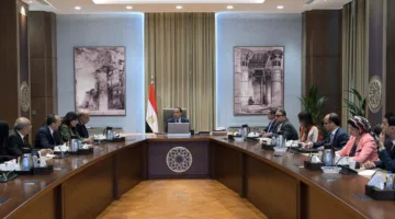 مصر تطلق حملة جديدة لتحسين سلامة الطرق.. و”مدبولي” يحذر المتهاونين في الأرواح
