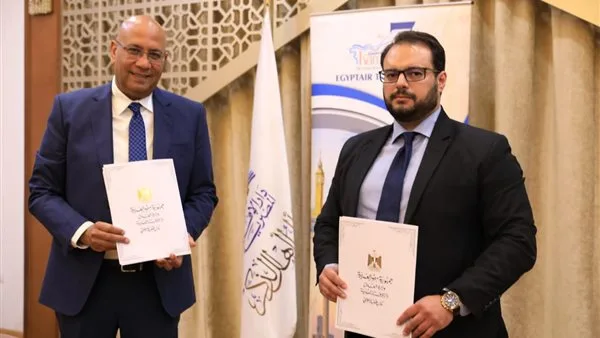 مصر للطيران تعقد اتفاقية شراكة مع دار الإفتاء المصرية مصر للطيران تعقد اتفاقية شراكة مع دار الإفتاء المصرية