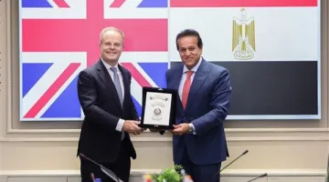 مصر وبريطانيا تبحثان تعزيز التعاون والاستثمار في مجال الصحة
