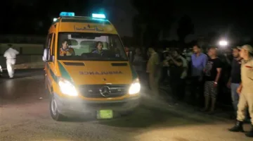 مصرع 3 وإصابة 9 بينهم أجانب في حادث انقلاب ميكروباص بمرسى علم