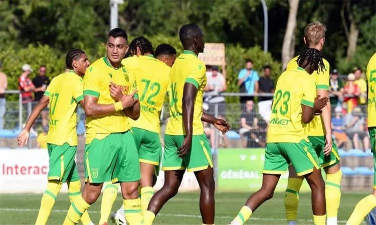 مصطفى محمد يسجل هدفًا خلال هزيمة نانت أمام جانجون 1-2 في مباراة ودية
