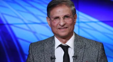 مصطفى يونس ينتقد إدارة الأهلي ويدعو إلى محاسبة المتسببين في عقد كولر