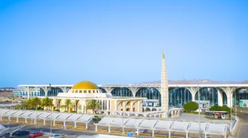 مطار الأمير محمد بن عبدالعزيز الدولي يسجل نسبة 81% في التزام مواعيد الرحلات خلال شهر يونيو
