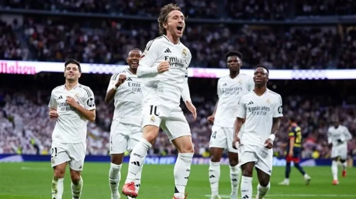مع اقتراب رحيل مودريتش.. ريال مدريد يسعى للتعاقد مع لاعب من باريس سان جيرمان مع اقتراب رحيل مودريتش.. ريال مدريد يسعى للتعاقد مع لاعب من باريس سان جيرمان