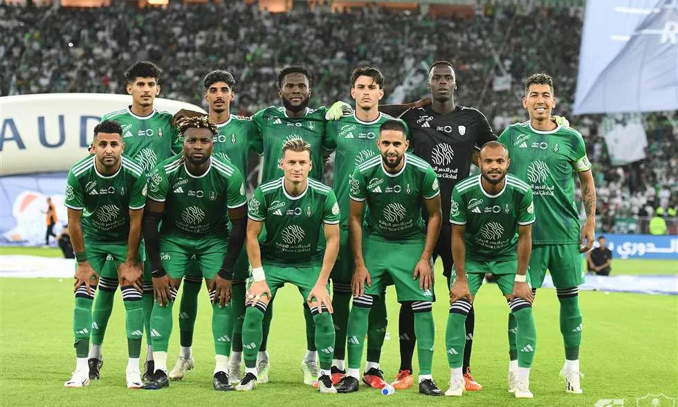 “معاً على مر الزمان”.. أهلي جدة يكشف عن شعاره الجديد