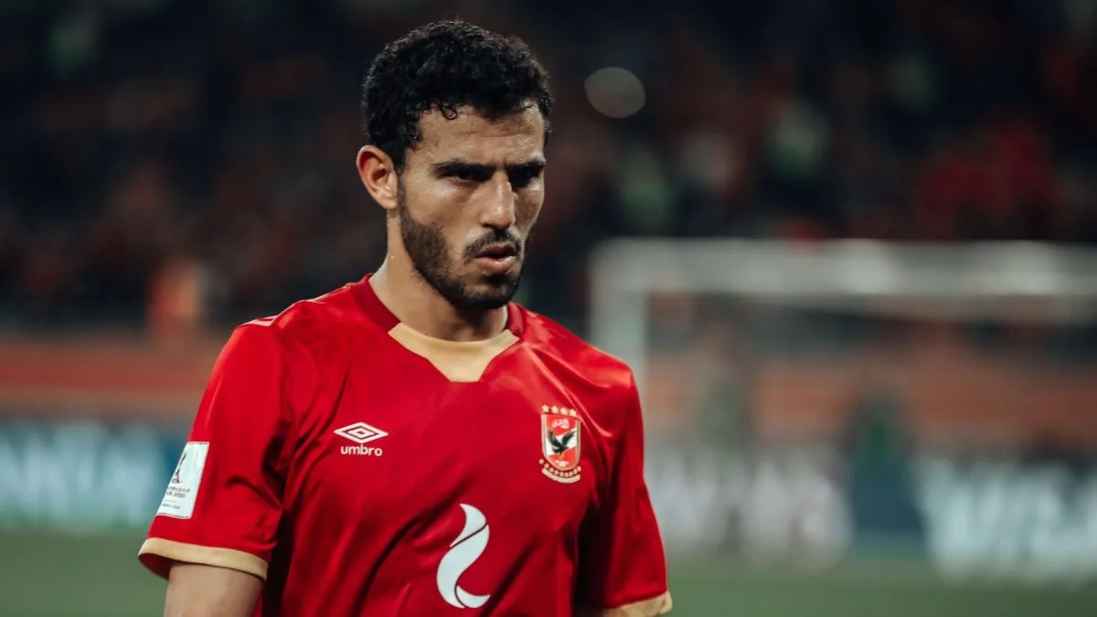 مفاجأة: الأهلي يوقف انتقال حمدي فتحي إلى بيراميدز مفاجأة: الأهلي يوقف انتقال حمدي فتحي إلى بيراميدز