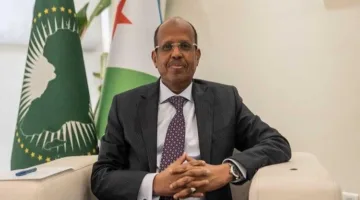 مفوضية الاتحاد الإفريقي تعبر عن ترحيبها بإعلان فرنسا نيتها الاعتراف بدولة فلسطين
