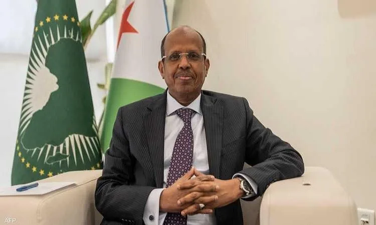 مفوضية الاتحاد الإفريقي تعبر عن ترحيبها بإعلان فرنسا نيتها الاعتراف بدولة فلسطين مفوضية الاتحاد الإفريقي تعبر عن ترحيبها بإعلان فرنسا نيتها الاعتراف بدولة فلسطين