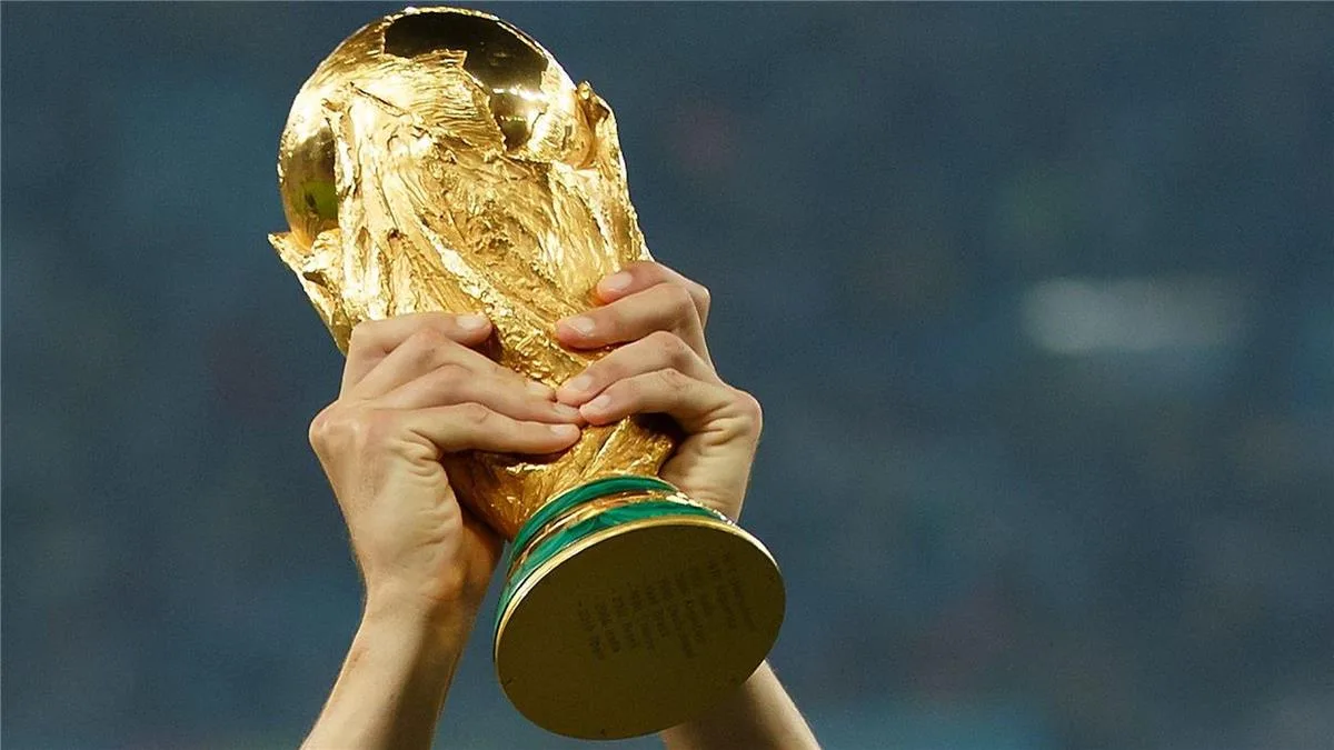 مقترحات جذرية لكأس العالم 2026: نهائي مبكر، 4 أشواط، واستراحة أطول مقترحات جذرية لكأس العالم 2026: نهائي مبكر، 4 أشواط، واستراحة أطول
