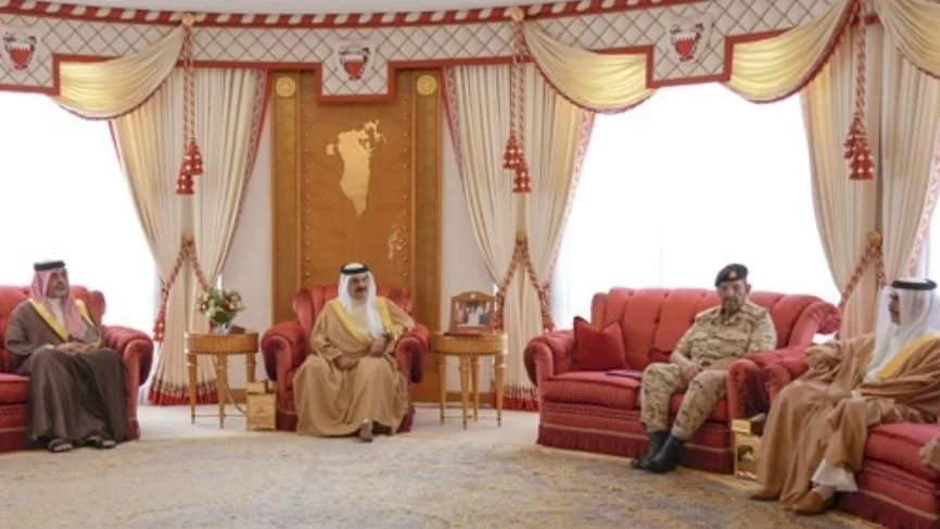 ملك البحرين يطلب متابعة مشروع جسر الملك حمد الذي يربط بين بلاده والسعودية