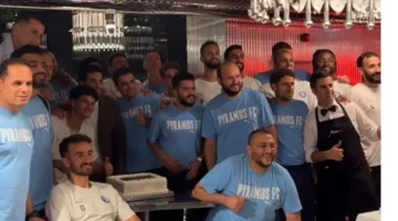 ممدوح عيد يحتفي بلاعبي بيراميدز بعشاء خاص بعد انتصارهم على قاسم باشا