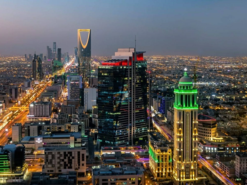 من الإقامة إلى التمكين: كيف تعزز مشاريع الإسكان التنموي أهداف رؤية السعودية 2030؟