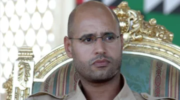 من القمامة إلى النفايات: تقييم نجل القذافي للوضع في ليبيا وصراع إسرائيل وإيران