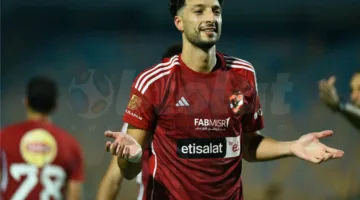 من المسؤول؟.. وائل قباني يعبّر عن وجهة نظره تجاه أزمة الأهلي ووسام أبو علي، ويقدم نصيحة للاعب.