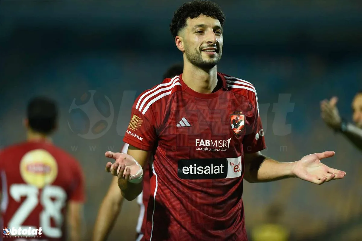 من المسؤول؟.. وائل قباني يعبّر عن وجهة نظره تجاه أزمة الأهلي ووسام أبو علي، ويقدم نصيحة للاعب. من المسؤول؟.. وائل قباني يعبّر عن وجهة نظره تجاه أزمة الأهلي ووسام أبو علي، ويقدم نصيحة للاعب.