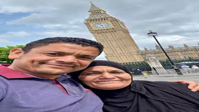 من ورشة لتصنيع البلاط في سفاجا إلى رحلة إلى لندن.. باحث قنائي يحقق وعده لوالدته (صور) من ورشة لتصنيع البلاط في سفاجا إلى رحلة إلى لندن.. باحث قنائي يحقق وعده لوالدته (صور)