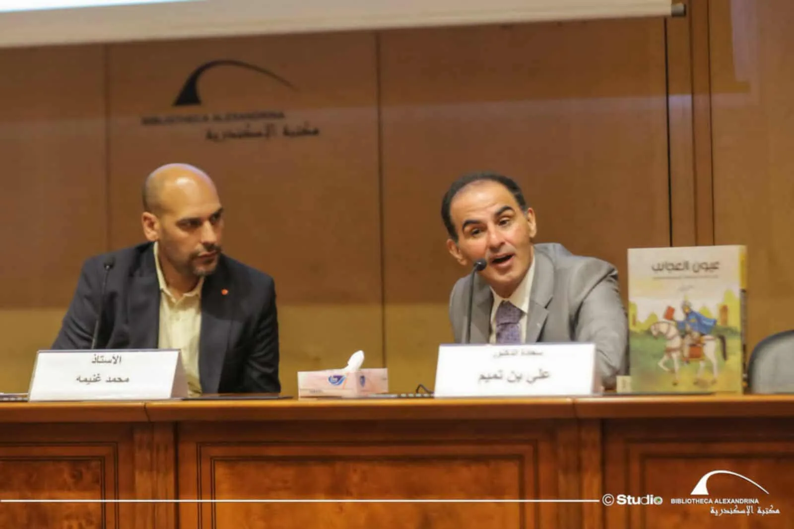 مدير مركز أبوظبي للغة العربية: المتنبي أحدث تحولاً في صورة المرأة في الشعر العربي مدير مركز أبوظبي للغة العربية: المتنبي أحدث تحولاً في صورة المرأة في الشعر العربي