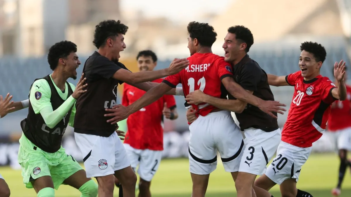 منتخب مصر تحت 20 عامًا يتفوق على المنتخب الأولمبي الكويتي 3-2 في مباراة ودية منتخب مصر تحت 20 عامًا يتفوق على المنتخب الأولمبي الكويتي 3-2 في مباراة ودية