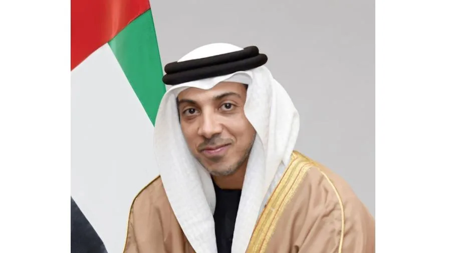 منصور بن زايد: تحت قيادة محمد بن زايد، نتجه بثقة نحو المستقبل.