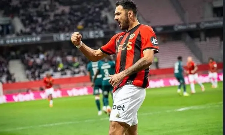 مهاجم فريق نيس الفرنسي ينتقل إلى الدوري السعودي مهاجم فريق نيس الفرنسي ينتقل إلى الدوري السعودي