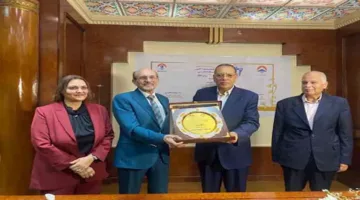 مهرجان 6 أكتوبر للإنتاج الإعلامي يكرّم الفنان محمد صبحي