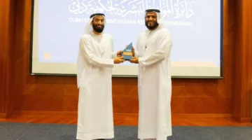«موارد دبي» ت honoring صاحب اقتراح «تعديل ساعات العمل الصيفية»