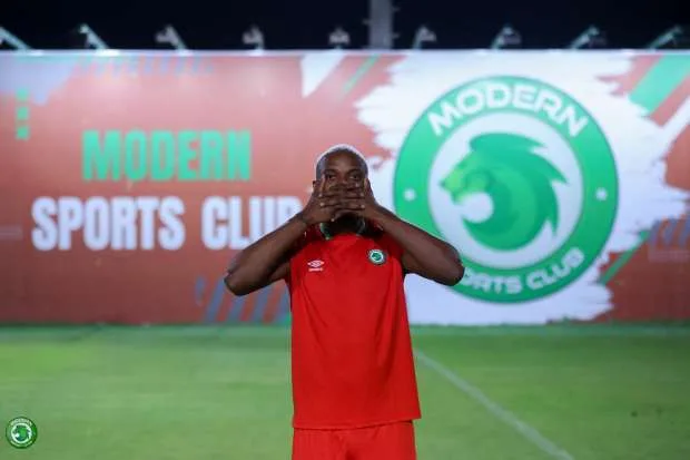 مودرن سبورت يتعاقد مع مدافع المنصورة بدلاً من الزمالك مودرن سبورت يتعاقد مع مدافع المنصورة بدلاً من الزمالك