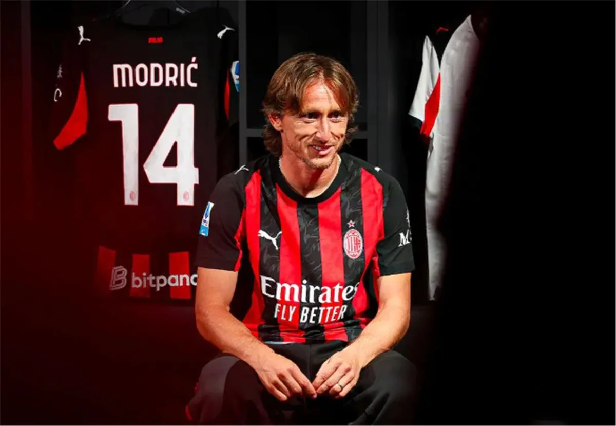 مودريتش يكشف عن دوافع انضمامه لميلان وأسباب استمراره حتى سن الأربعين