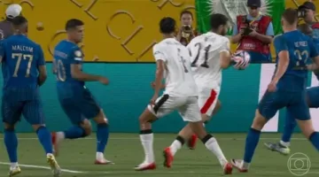 مونديال الأندية: الشوط الأول ينتهي بتقدم مانشستر سيتي على الهلال بهدف نتيجة لمسة يد.