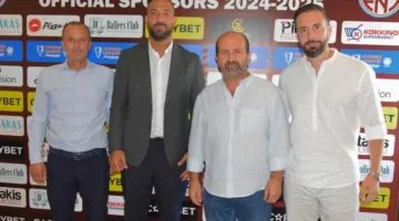 ميدو يوضح رأيه حول مستجدات الأوضاع في الزمالك: نعاني منذ سنوات والنادي ليس إرثاً.