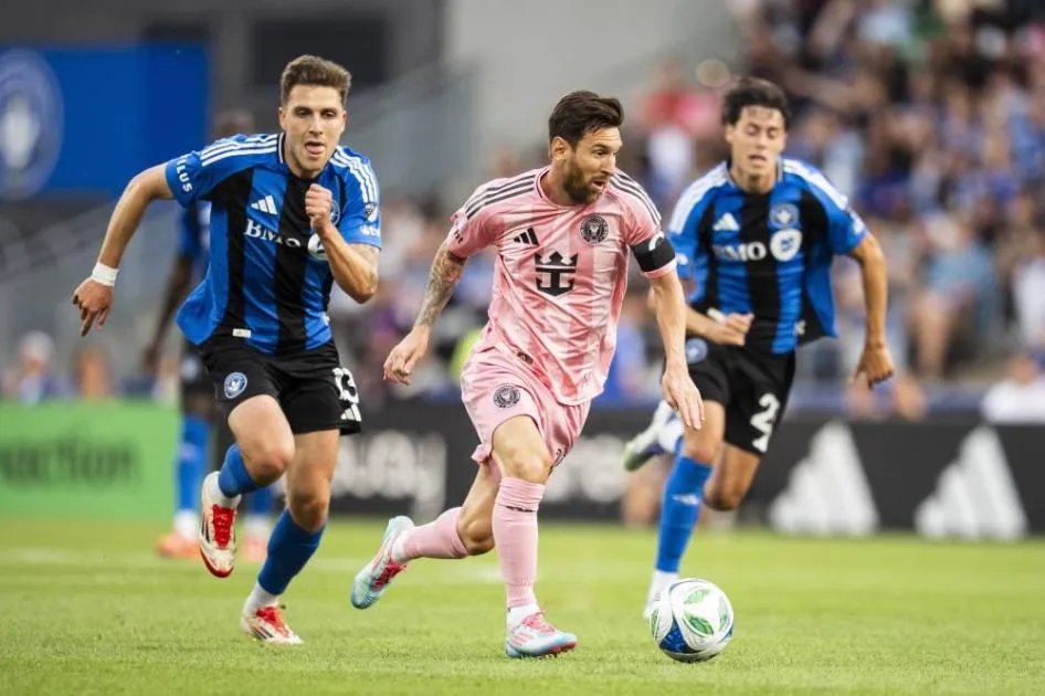 ميسي يساهم في انتصار ساحق لإنتر ميامي في عودته إلى الدوري الأمريكي ميسي يساهم في انتصار ساحق لإنتر ميامي في عودته إلى الدوري الأمريكي