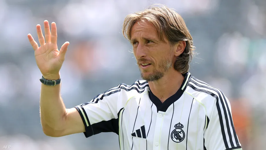 ميلان الإيطالي يعلن عن انتقال لوكا مودريتش بشكل رسمي ميلان الإيطالي يعلن عن انتقال لوكا مودريتش بشكل رسمي