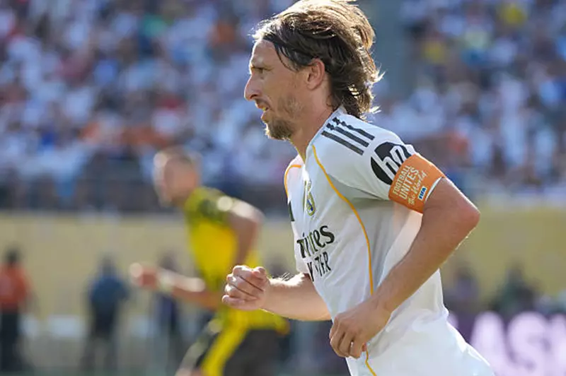 ميلان يعلن عن انتداب مودريتش وقد يستمر حتى 41 عامًا ميلان يعلن عن انتداب مودريتش وقد يستمر حتى 41 عامًا