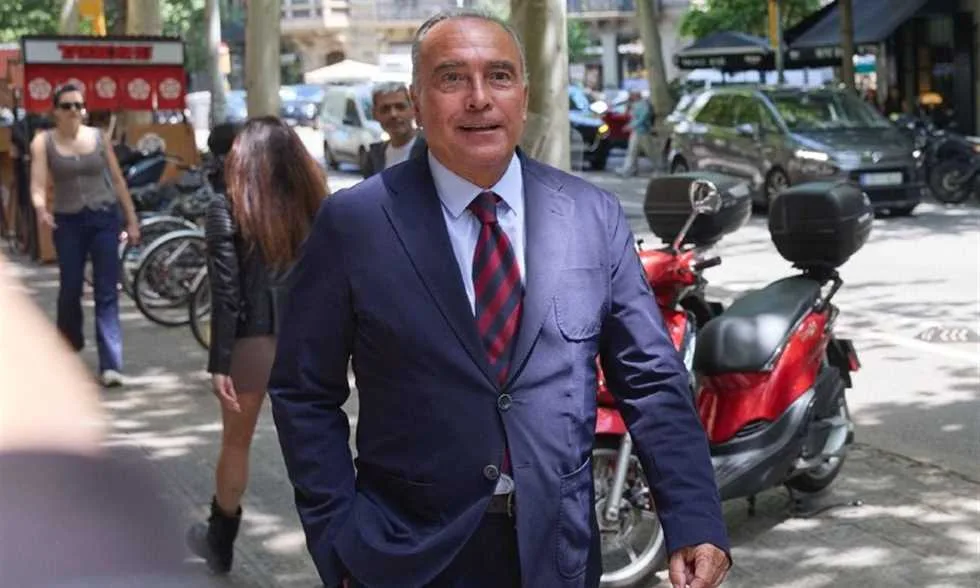 نائب رئيس برشلونة يوشك على الانضمام إلى النصر السعودي نائب رئيس برشلونة يوشك على الانضمام إلى النصر السعودي