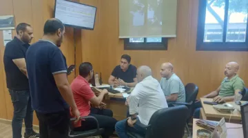 نائب محافظ الدقهلية يقوم بجولة في “الخط الساخن” لمراقبة شكاوى المياه (صور)