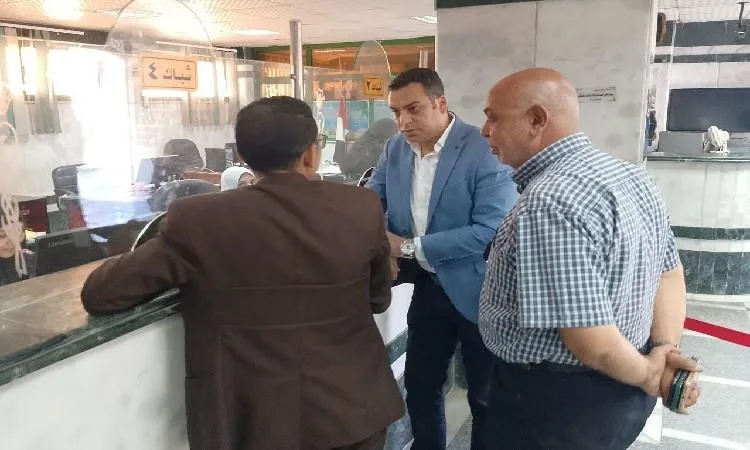 نائب محافظ بورسعيد يراقب تقدم العمل في المركز التكنولوجي لخدمة المواطنين نائب محافظ بورسعيد يراقب تقدم العمل في المركز التكنولوجي لخدمة المواطنين