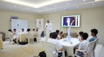 نادي الحمرية يستعرض الذكاء الاصطناعي وتكنولوجيا المستقبل