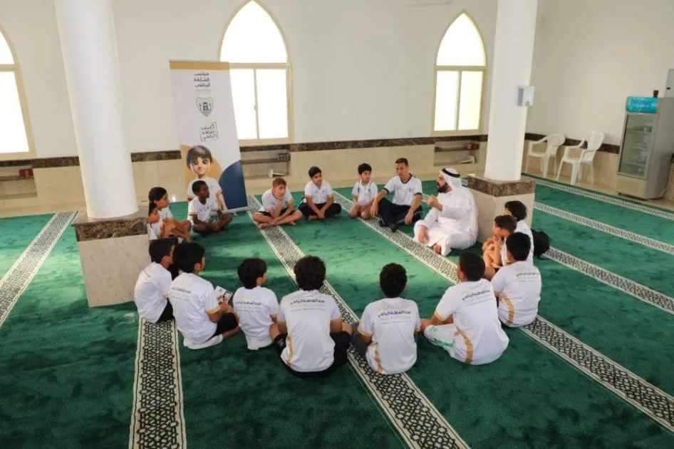 نادي دبا الحصن يقيم ورشة لتحفيظ القرآن ويعزز القيم والمعرفة نادي دبا الحصن يقيم ورشة لتحفيظ القرآن ويعزز القيم والمعرفة