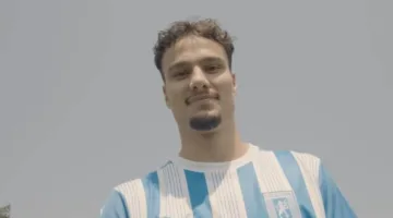 نادي روماني يعلن رسمياً عن ضم لاعب من الأهلي