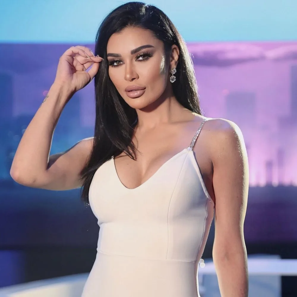 نادين الراسي تثير الجدل بعد اتهامها بالخيانة عقب تعرضها للتحرش