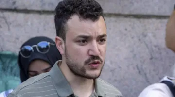 ناشط فلسطيني يطالب إدارة ترامب بتعويض قدره 20 مليون دولار جراء اعتقاله