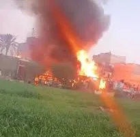 حريق يدمر 6 منازل في دشنا شمال قنا دون تسجيل إصابات أو نفوق حيوانات.