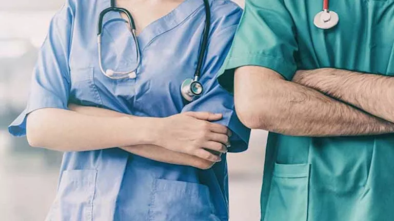 نجاح طبي في المنوفية: إنقاذ ذراع مريض من خلال جراحة أعصاب دقيقة نجاح طبي في المنوفية: إنقاذ ذراع مريض من خلال جراحة أعصاب دقيقة