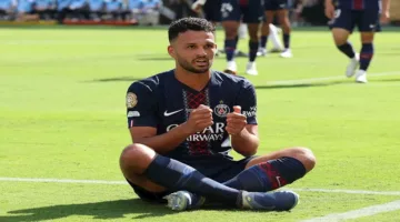 نجم باريس سان جيرمان يحتفل بأسلوب ديوجو جوتا (فيديو)