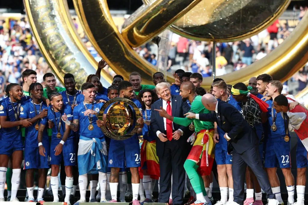 نجم تشيلسي يتلقى ميدالية كأس العالم للأندية عبر البريد! نجم تشيلسي يتلقى ميدالية كأس العالم للأندية عبر البريد!
