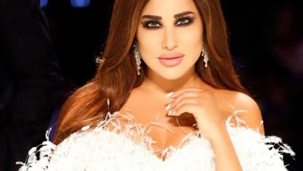 نجوى كرم تقدم عرضًا غنائيًا في عمان في 17 يوليو