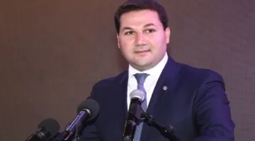 نديم الجميل يوجه رسالة لطلاب ‘بشير الجميل’ من ثانوية سان جوزيف دي كارم: كونوا الأمل الذي تحتاجه فرنسا.