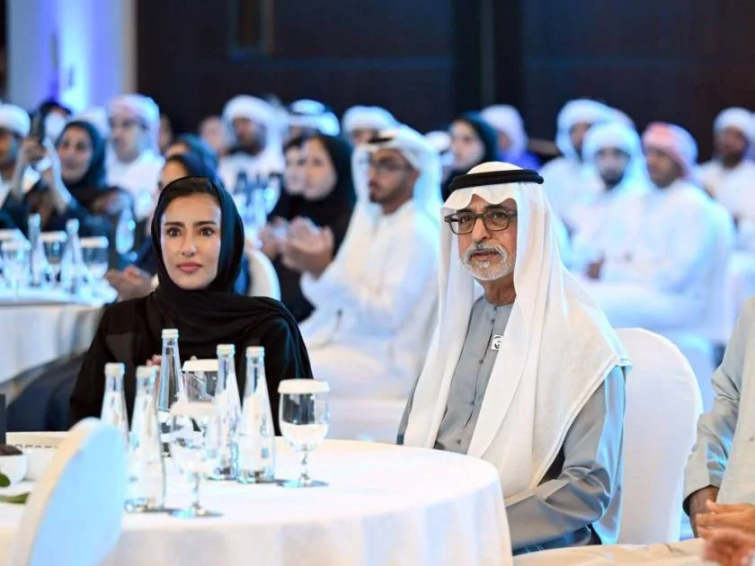 نهيان بن مبارك: الطلاب المبتعثون هم رواد القيادة المستقبلية نهيان بن مبارك: الطلاب المبتعثون هم رواد القيادة المستقبلية