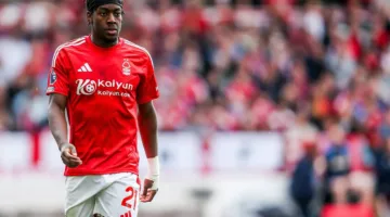 نيوكاسل يتعاقد مع لاعب نوتنغهام النجومي
