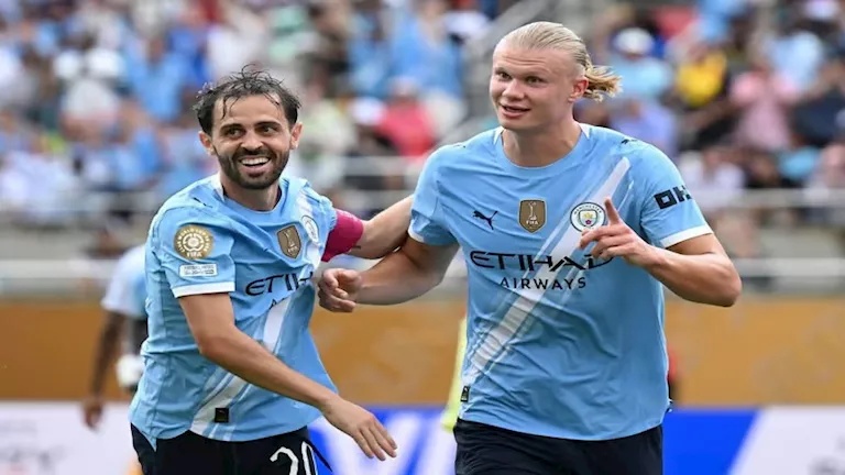 هالاند يتساوى مع لاعب الأهلي ويغادر كأس العالم للأندية